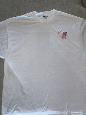 Embroidered Teapot and Flowers XL Tee. Vintage Jerzees T. Granny core
